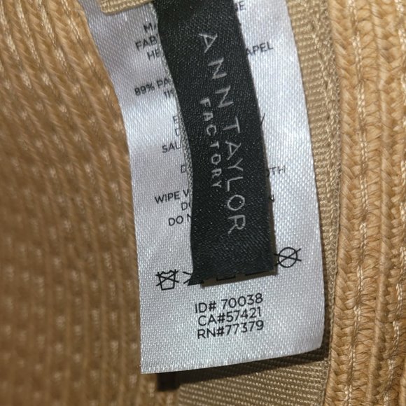 Ann Taylor Factory Fedora Straw Hat w/ Classic Black Ribbon Gold Flecks! - Picture 7 of 7
